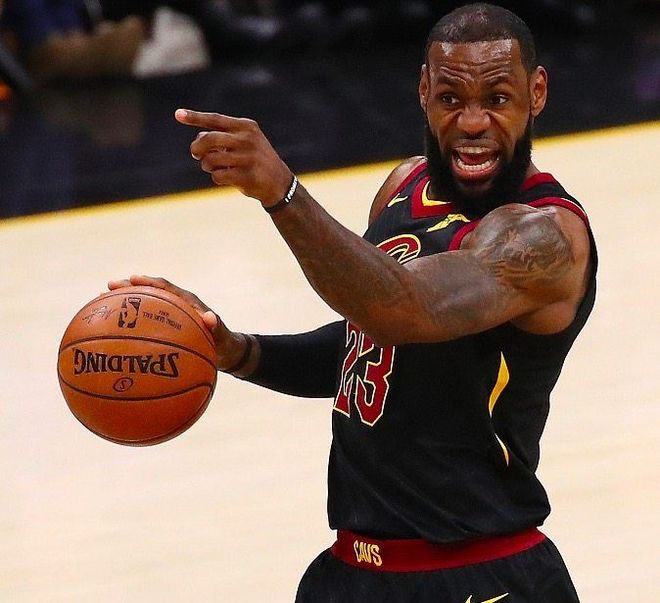 英雄联盟比赛投注 -风云突变！克里夫兰骑士清晨强势反弹，欧超杯版图或变，信心回归，轮换策略成焦点(周三欧超杯皇家马德里vs亚特兰大)