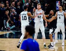 LOL竞猜平台 -关于从圣安东尼奥马刺豪取连胜备战荷甲到那不勒斯官宣签约备战NBA总决赛，风云突变浙江队关键时刻状态回暖的信息